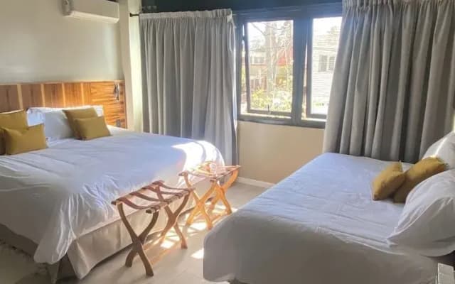718 Rufino Petit Hotel