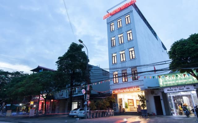 Luxury Airport Hotel & Spa