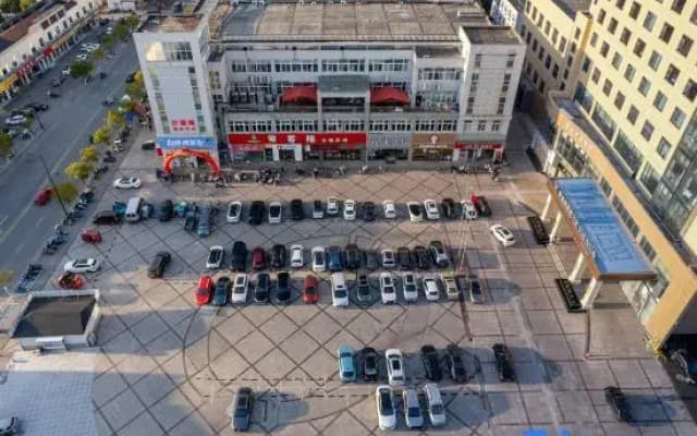 Vienna International Hotel (Changshu Changkelong Zhitang Shopping Plaza Branch)