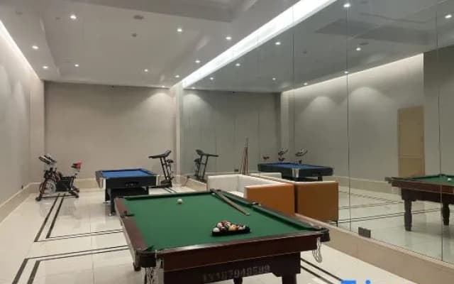 Vienna Hotel （Mengzi state plaza）