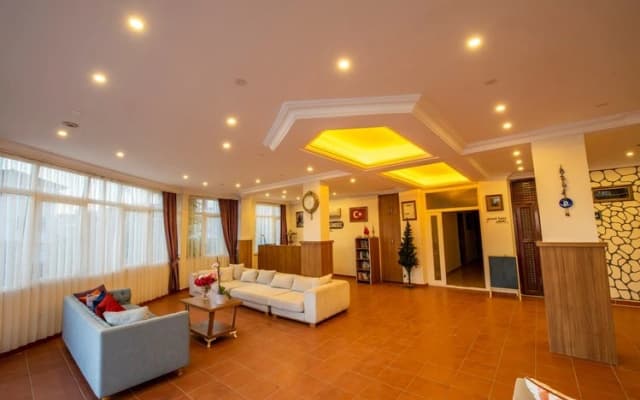 Gece Gunduz Otel