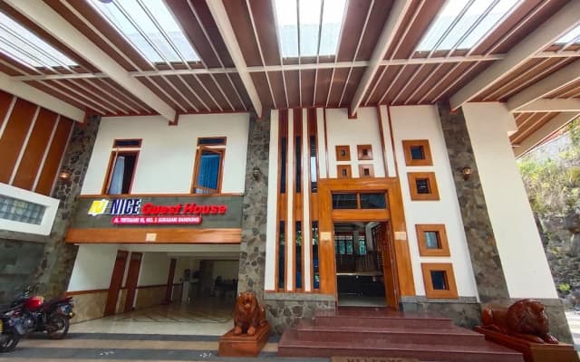 Tirtasari Nice Guesthouse 2