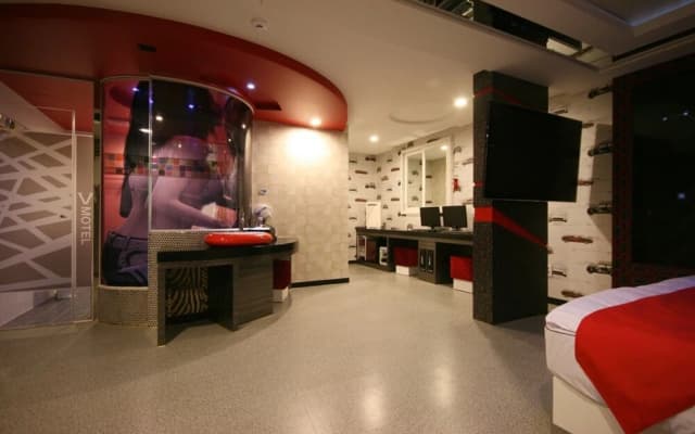 Changwon Myeongseodong Hotel V