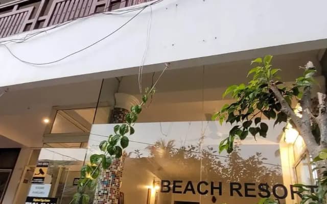 Tippys Beach Resort
