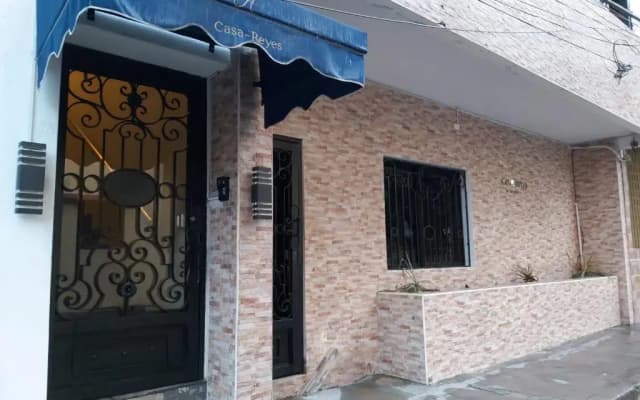 Hotel Tau Art Residence