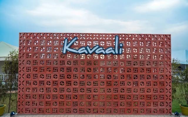 Kavaali stays