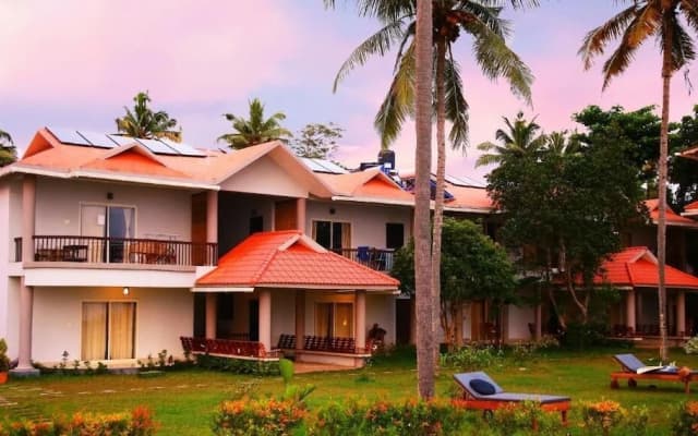 Pura Vida Varkala