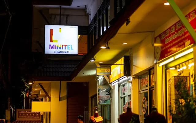 L Minitel