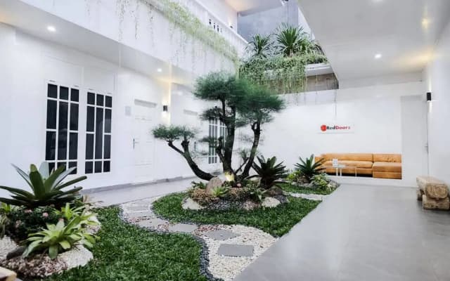 RedDoorz Plus Syariah near Museum Lampung