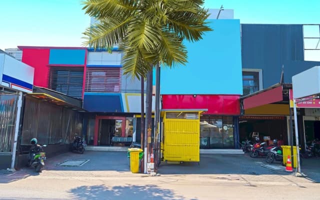OYO Life 92720 Mekarwangi Guest House
