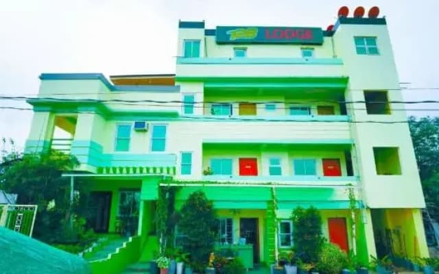 RedDoorz @ D128 Lodge Cagayan Valley