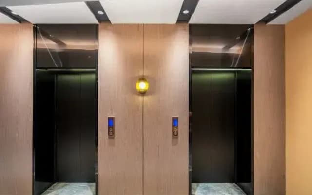 Ibis Styles Hotel (Turpan North Station Square)