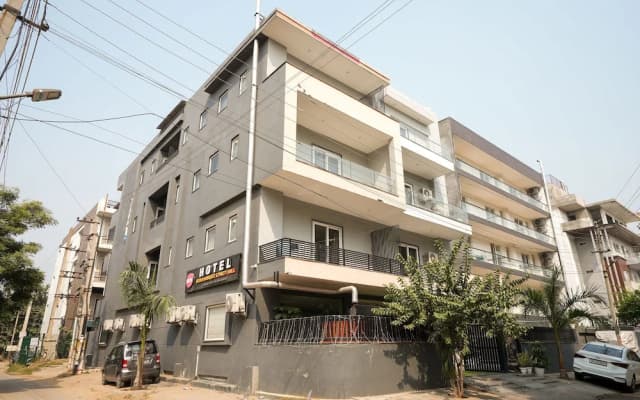 Hotel Royal Galaxy