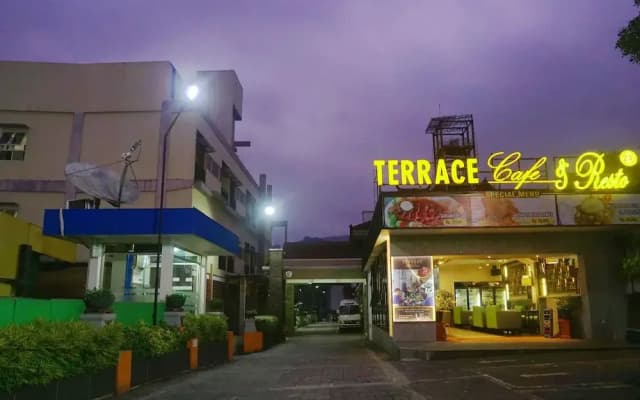 Hotel Puriwisata Baturraden