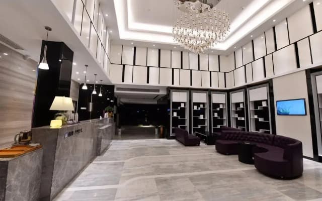 Lavande Hotel (Huizhou Huiyang Municipal Square Branch)