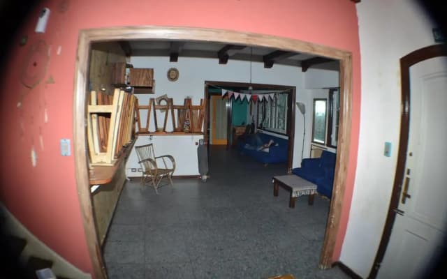 Zeppelin Art Hostel