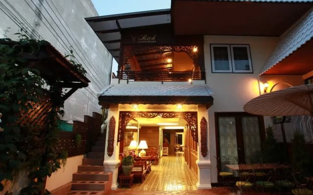 Rich Lanna House