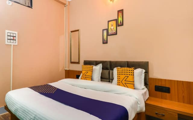 SPOT ON 77467 Sky inn