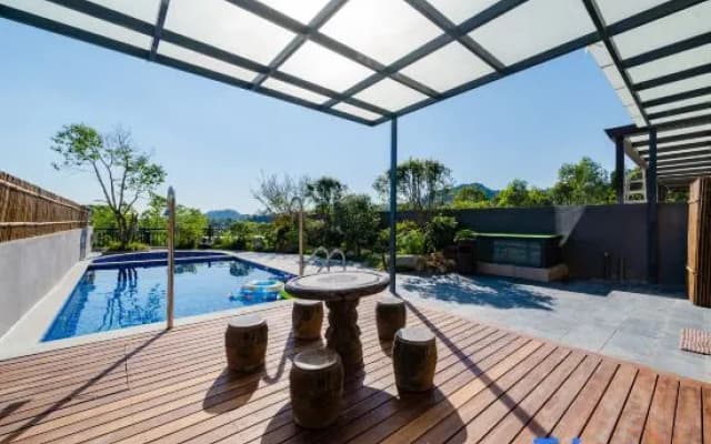 Huilin Yuansu Hot Spring Villa