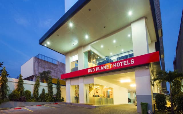 Red Planet Surabaya
