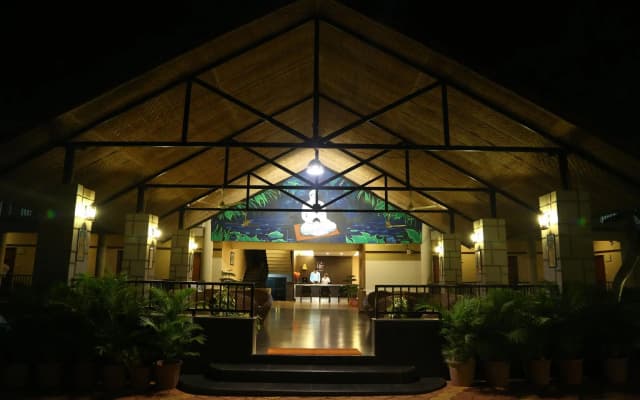 Cotton County Club and Resort