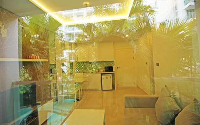 Amazon Residence Pattaya Sunny Rentals