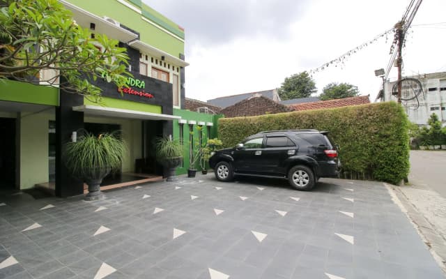 RedDoorz Plus @ Taman Siswa 2