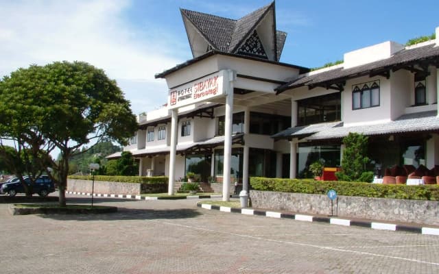 Hotel Sibayak Internasional Berastagi