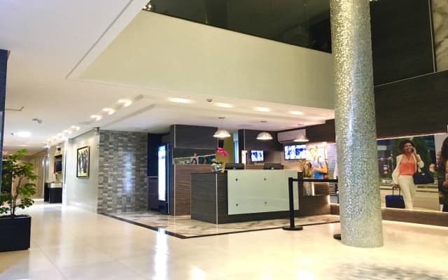 Hotel Avalon Maringá