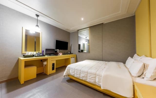 Daejeon Yongun HI Hotel
