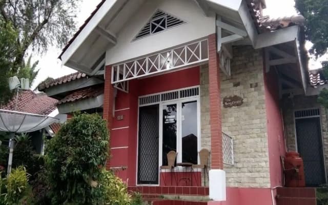 Kota Bunga F