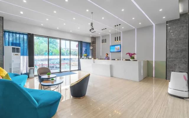 Spring City Star Hotel - Kunming Cuihu Yunda Hospital Store