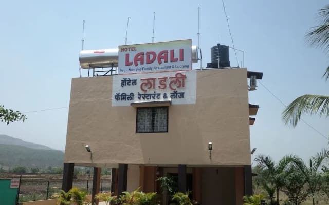 Hotel Ladli Lodging