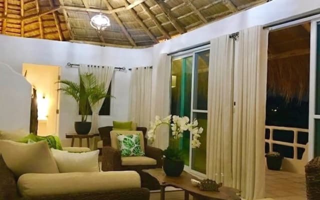 Pearl Bay Villas