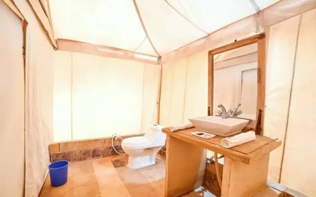 Sam Resort and Camp