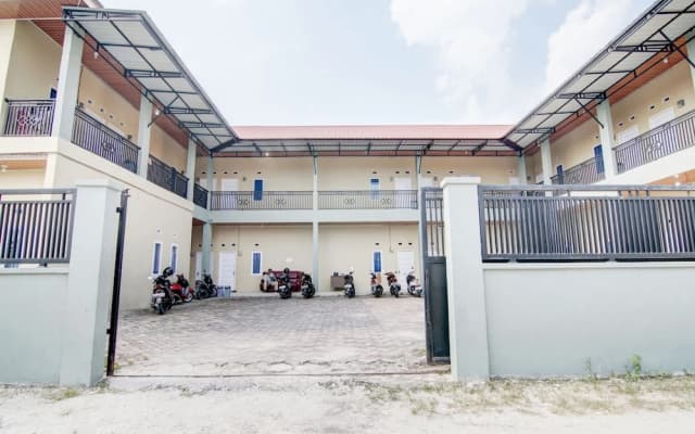 OYO 93087 Wisma Apel Syariah