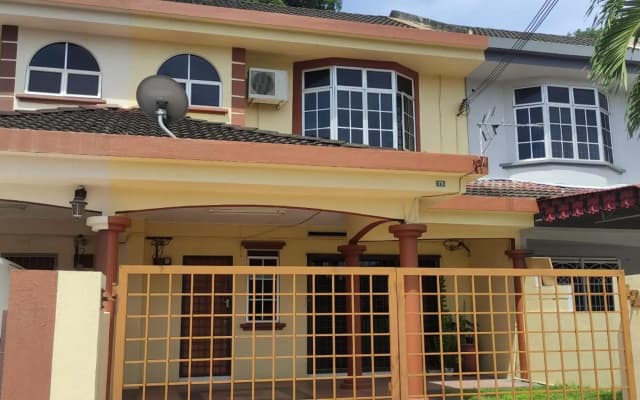 Afamily Homestay