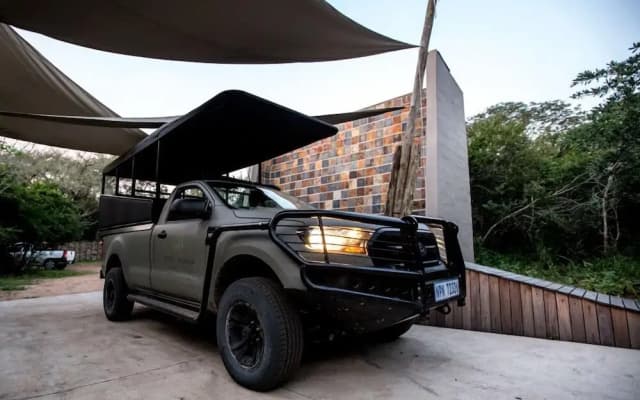 Royal Thonga Safari Lodge