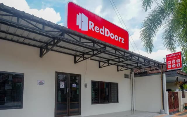 RedDoorz Syariah Near RS Soeradji Pemuda Klaten