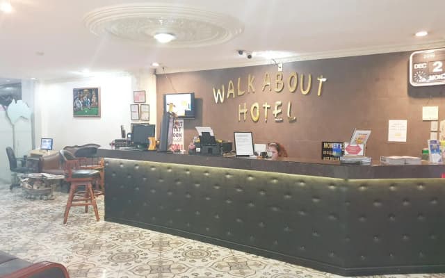 Walk About Hotel