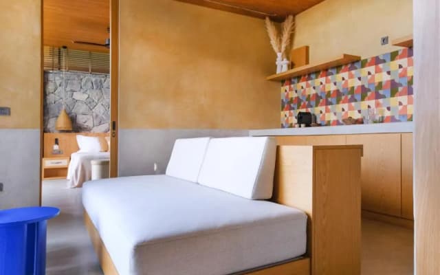 Birdcage 33 Hotel - Adult Only