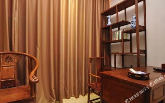 Jinning Rundexing Hotel (Guyan Culture Square)
