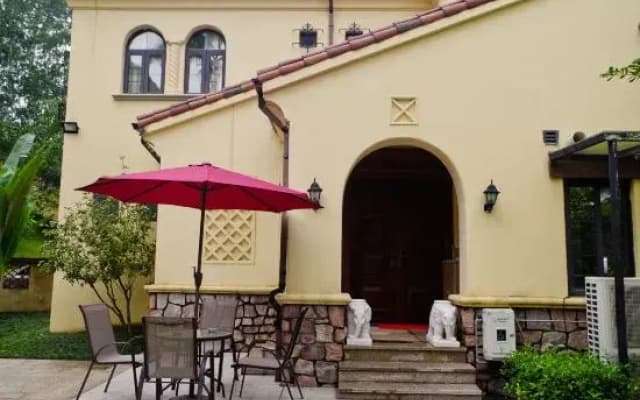 Meilin Lake Wellness Holiday Villa