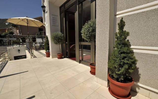 Hotel Djuric