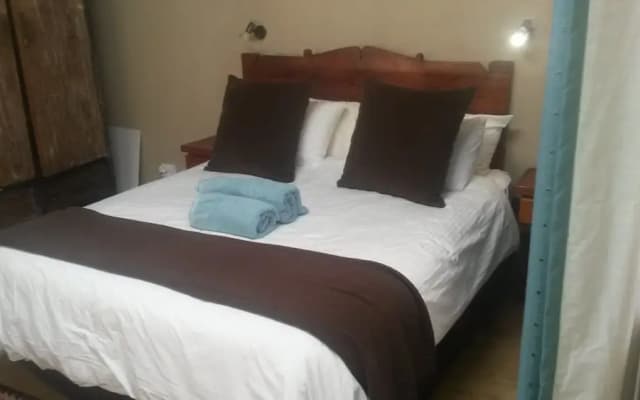 Thandile Country Lodge