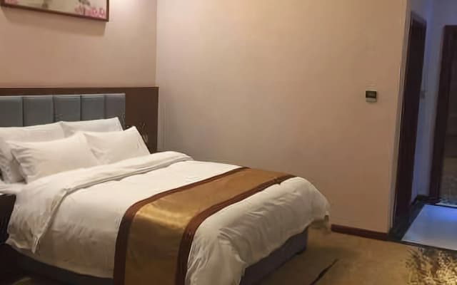 Hongji Hotel