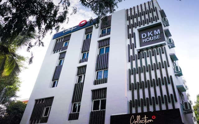 Collection O Hills near L.V. Prasad Eye Hospital