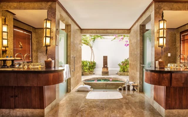 The Oberoi Beach Resort, Lombok