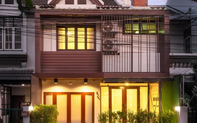Astro House
