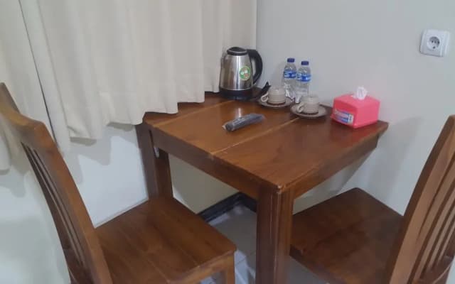 Hotel Wood 7296
